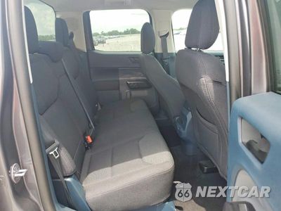 Zdjęcie 10 z 13 samochodu: 2025 FORD MAVERICK XL VIN:3FTTW8BA1SRA95879 - miniatura