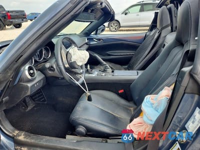 Zdjęcie 7 z 12 samochodu: 2021 MAZDA MX-5 MIATA GRAND TOURING VIN:JM1NDAM72M0457924 - miniatura