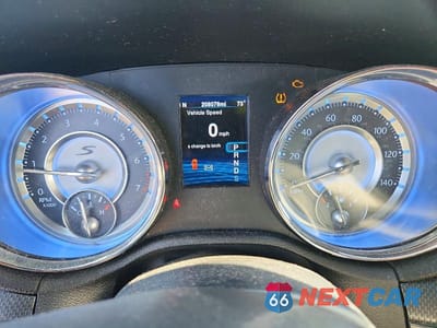 Zdjęcie 9 z 12 samochodu: 2014 CHRYSLER 300 S VIN:2C3CCAGG4EH352776 - miniatura