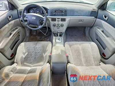 Zdjęcie 8 z 12 samochodu: 2006 HYUNDAI SONATA GL VIN:5NPET46C26H099356 - miniatura