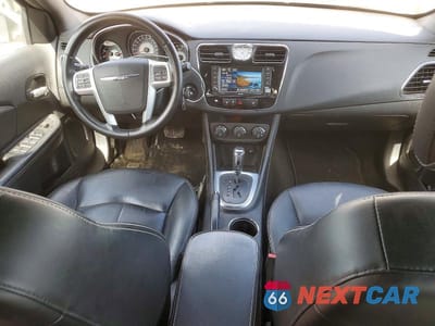 Zdjęcie 8 z 12 samochodu: 2013 CHRYSLER 200 LIMITED VIN:1C3CCBCG6DN691010 - miniatura