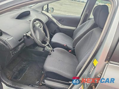 Zdjęcie 7 z 12 samochodu: 2010 TOYOTA YARIS BASE VIN:JTDKT4K31A5319815 - miniatura