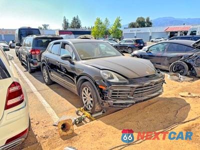2021 PORSCHE CAYENNE WP1AA2AY9MDA03803 - główne zdjęcie licytacji z USA - miniatura