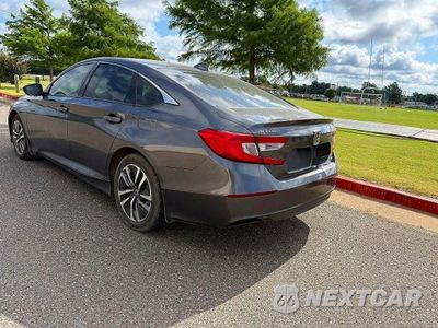 Trzecie zdjęcie samochodu z tyłu: 2019 HONDA ACCORD HYBRID VIN:1HGCV3F1XKA002546 - miniatura