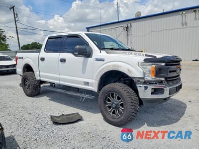 Czwarte zdjęcie samochodu z boku: 2018 FORD F150 SUPERCREW VIN:1FTEW1EP0JKC72523 - miniatura