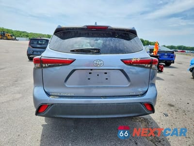 Zdjęcie 6 z 12 samochodu: 2021 TOYOTA HIGHLANDER XLE VIN:5TDGZRBH9MS108535 - miniatura