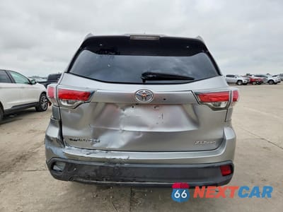 Zdjęcie 6 z 14 samochodu: 2016 TOYOTA HIGHLANDER XLE VIN:5TDJKRFH5GS261597 - miniatura
