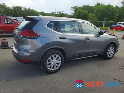 Trzecie zdjęcie samochodu z tyłu: 2020 NISSAN ROGUE S VIN:JN8AT2MT4LW018325 - miniatura