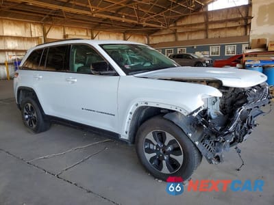 Czwarte zdjęcie samochodu z boku: 2024 JEEP GRAND CHEROKEE LIMITED 4XE VIN:1C4RJYB60R8959093 - miniatura