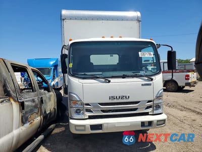 Piąte zdjęcie samochodu w środku: 2023 ISUZU NPR HD BOX TRUCK VIN:54DC4W1D6PS201448 - miniatura