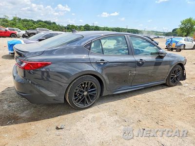 Trzecie zdjęcie samochodu z tyłu: 2025 TOYOTA CAMRY SE VIN:4T1DAACK7SU094323 - miniatura