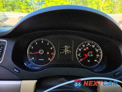 Zdjęcie 9 z 12 samochodu: 2013 VOLKSWAGEN JETTA SE VIN:3VWDP7AJ5DM210056 - miniatura