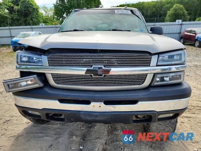 Piąte zdjęcie samochodu w środku: 2003 CHEVROLET SILVERADO K1500 VIN:1GCEK19T13E173178 - miniatura