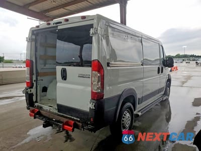 Trzecie zdjęcie samochodu z tyłu: 2025 RAM PROMASTER 2500 2500 STANDARD VIN:3C6LRVVGXSE535182 - miniatura