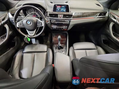Zdjęcie 8 z 12 samochodu: 2018 BMW X1 XDRIVE28I VIN:WBXHT3C36J5K28366 - miniatura