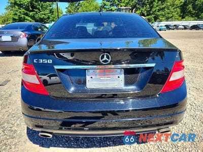 Zdjęcie 6 z 13 samochodu: 2010 MERCEDES-BENZ C 350 VIN:WDDGF5GB0AR099052 - miniatura