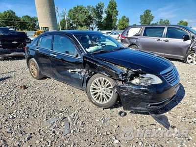 Czwarte zdjęcie samochodu z boku: 2011 CHRYSLER 200 LIMITED VIN:1C3BC2FG1BN595662 - miniatura