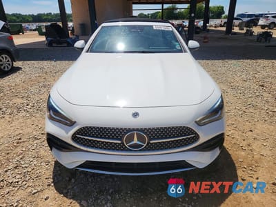 Piąte zdjęcie samochodu w środku: 2026 MERCEDES-BENZ CLE 300 4MATIC VIN:W1KMK4HB8TF084889 - miniatura