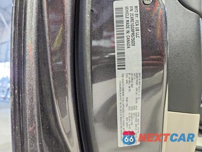 Zdjęcie 13 z 13 samochodu: 2023 CHRYSLER PACIFICA LIMITED VIN:2C4RC1GG8PR575020 - miniatura