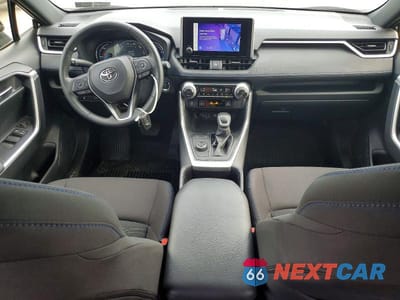 Zdjęcie 8 z 13 samochodu: 2024 TOYOTA RAV4 SE VIN:JTM16RFV3RJ043975 - miniatura