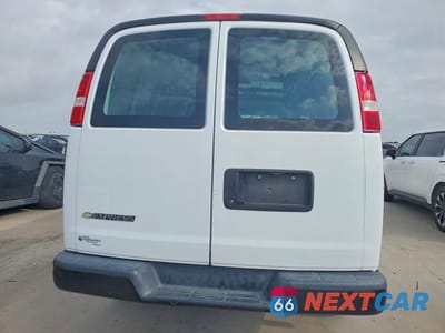 Zdjęcie 6 z 12 samochodu: 2022 CHEVROLET EXPRESS G2500 VIN:1GCWGBFP1N1157933 - miniatura