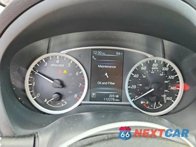 Zdjęcie 9 z 12 samochodu: 2017 NISSAN SENTRA SR VIN:3N1AB7AP7HY406932 - miniatura