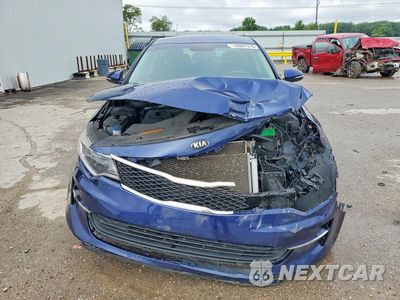 Piąte zdjęcie samochodu w środku: 2018 KIA OPTIMA LX VIN:5XXGT4L35JG194396 - miniatura
