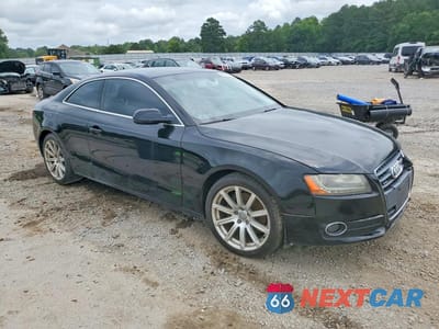 Czwarte zdjęcie samochodu z boku: 2011 AUDI A5 PREMIUM PLUS VIN:WAULFAFR3BA058718 - miniatura