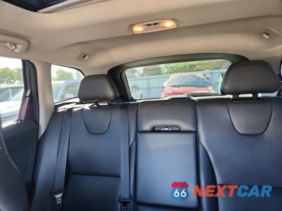 Zdjęcie 10 z 13 samochodu: 2017 VOLVO XC60 T6 INSCRIPTION VIN:YV449MRU5H2223068 - miniatura