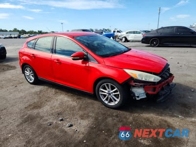 Czwarte zdjęcie samochodu z boku: 2016 FORD FOCUS SE VIN:1FADP3K23GL276698 - miniatura
