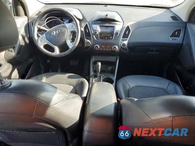 Zdjęcie 8 z 13 samochodu: 2011 HYUNDAI TUCSON GLS VIN:KM8JU3AC5BU190596 - miniatura
