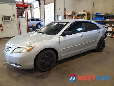 2007 TOYOTA CAMRY LE V6 4T1BK46K17U544072 - główne zdjęcie licytacji z USA - miniatura