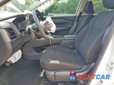 Zdjęcie 7 z 14 samochodu: 2024 NISSAN ROGUE S VIN:5N1BT3AA4RC743339 - miniatura