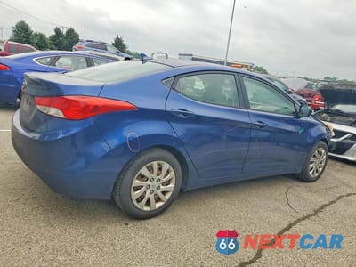 Trzecie zdjęcie samochodu z tyłu: 2013 HYUNDAI ELANTRA GLS VIN:KMHDH4AE9DU557298 - miniatura