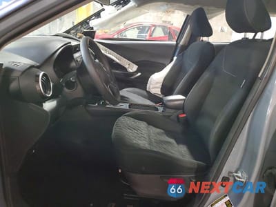 Zdjęcie 7 z 14 samochodu: 2021 NISSAN KICKS SV VIN:3N1CP5CV0ML524077 - miniatura