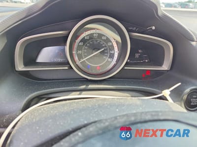 Zdjęcie 9 z 12 samochodu: 2014 MAZDA 3 SPORT VIN:JM1BM1U7XE1210830 - miniatura