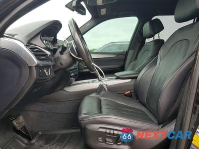 Zdjęcie 7 z 12 samochodu: 2018 BMW X5 XDR40E VIN:5UXKT0C55J0W00326 - miniatura