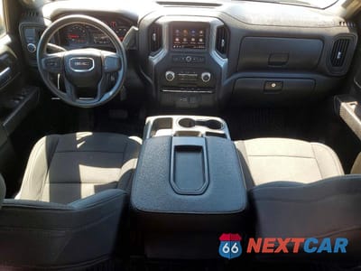 Zdjęcie 8 z 12 samochodu: 2021 GMC SIERRA C1500 VIN:1GTR8AEF5MZ205561 - miniatura