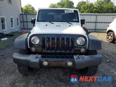 Piąte zdjęcie samochodu w środku: 2016 JEEP WRANGLER SPORT VIN:1C4AJWAG8GL167506 - miniatura