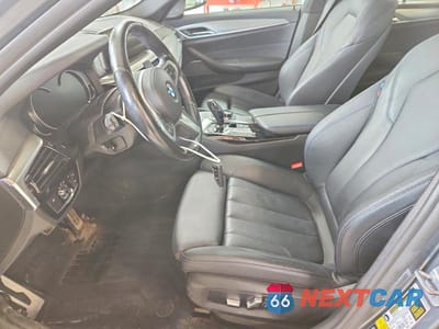 Zdjęcie 7 z 12 samochodu: 2018 BMW 540 XI VIN:WBAJE7C53JWC57755 - miniatura
