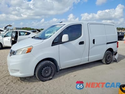 2014 NISSAN NV200 SV 3N6CM0KN1EK697377 - główne zdjęcie licytacji z USA - miniatura