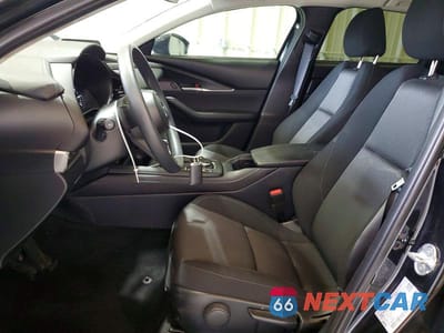 Zdjęcie 7 z 13 samochodu: 2024 MAZDA CX-30 VIN:3MVDMBAM6RM677369 - miniatura
