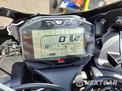 Zdjęcie 7 z 9 samochodu: 2024 SUZUKI GSX-R1000 VIN:JS1DM11B1R7100442 - miniatura