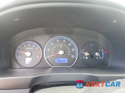 Zdjęcie 9 z 12 samochodu: 2008 HYUNDAI SANTA FE GLS VIN:5NMSG13D08H208464 - miniatura