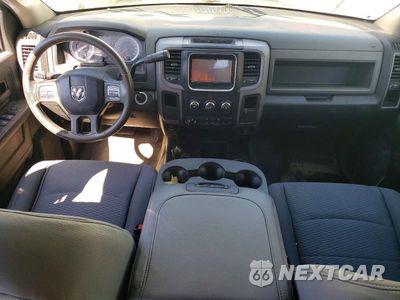 Zdjęcie 8 z 12 samochodu: 2014 RAM 3500 VIN:3C7WRTCL1EG268889 - miniatura