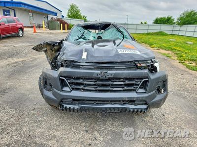 Piąte zdjęcie samochodu w środku: 2024 CHEVROLET COLORADO TRAIL BOSS VIN:1GCPTEEKXR1284600 - miniatura