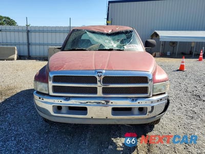 Piąte zdjęcie samochodu w środku: 1999 DODGE RAM 1500 VIN:1B7HC13ZXXJ515909 - miniatura