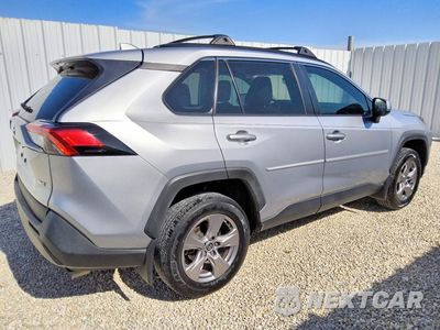 Trzecie zdjęcie samochodu z tyłu: 2023 TOYOTA RAV4 XLE VIN:2T3W1RFV3PC234414 - miniatura