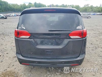 Zdjęcie 6 z 13 samochodu: 2019 CHRYSLER PACIFICA TOURING L VIN:2C4RC1BG0KR629099 - miniatura