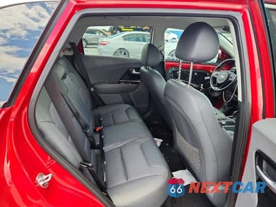 Zdjęcie 10 z 13 samochodu: 2017 KIA NIRO EX VIN:KNDCC3LC5H5054713 - miniatura